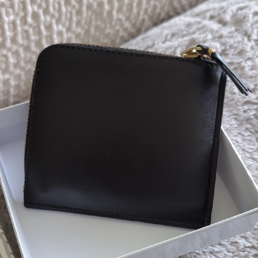 Comme des Garcons Leather Zip Wallet